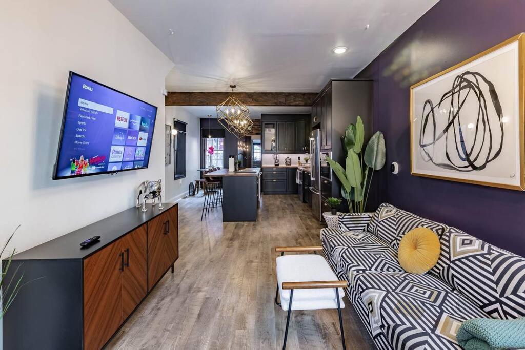 King Bed / Free Parking / Bbq / Fire Pit / Arcade Villa Питсбърг Екстериор снимка